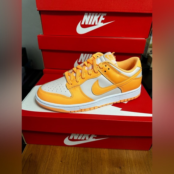 Nike Dunk Low Wmns “Peach Cream” size 9 - Picture 1 of 1
